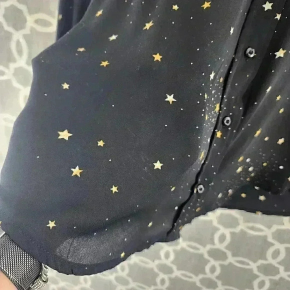 Investments Button Up Long Sleeve Star All over print Women's Shirt PS - Picture 7 of 8